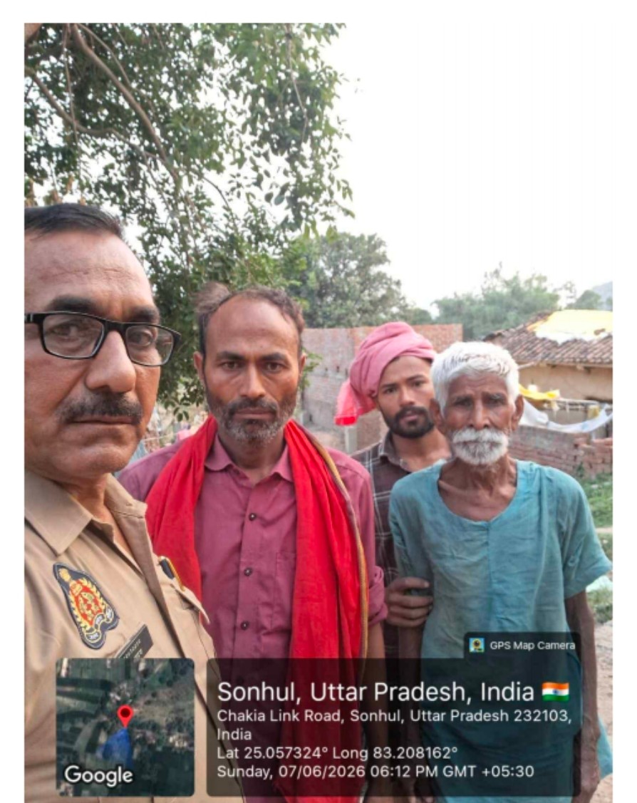 जनसुनवाई पोर्टल पर पुलिस द्वारा लेखपाल से बिना वास्तविक जांच कराए फर्जी या गोल-मटोल रिपोर्ट अपलोड कर दी गई है।
